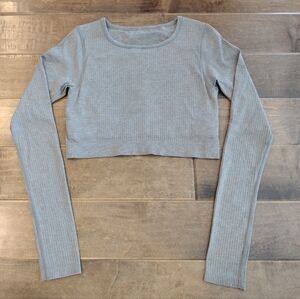 LULULEMON Women's NWOT Ebb To Street Olive Green long-sleeve Crop Top - 8